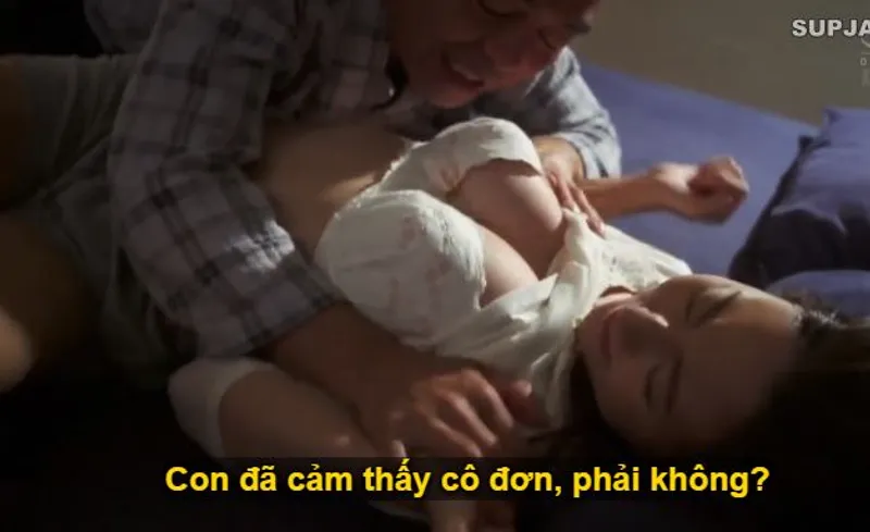 Thấy con trai mãi mê công việc để bạn gái của con trai cô đơn, bố anh xã làm liều đè đụ con dâu